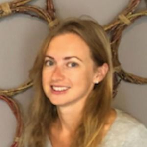 Meet your Posher, Marina